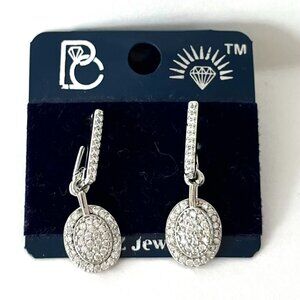 Dangle/Drop Earrings Women's Silver Tone White Stones Oval Modern Glam Office